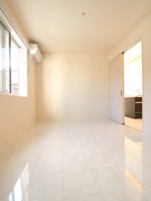 物件内観写真19　(居室)