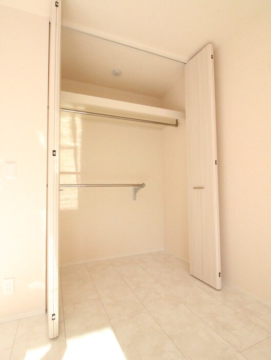 物件内観写真20　(収納)