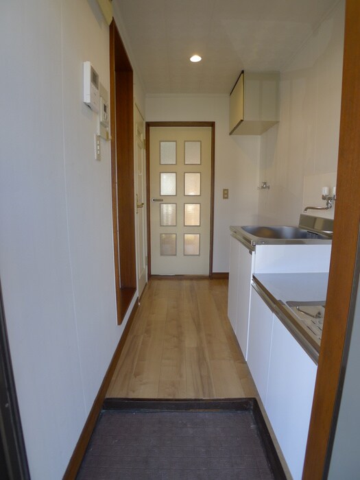 物件内観写真15　(玄関)