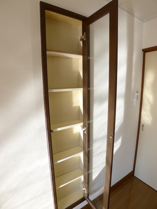物件内観写真17　(収納)