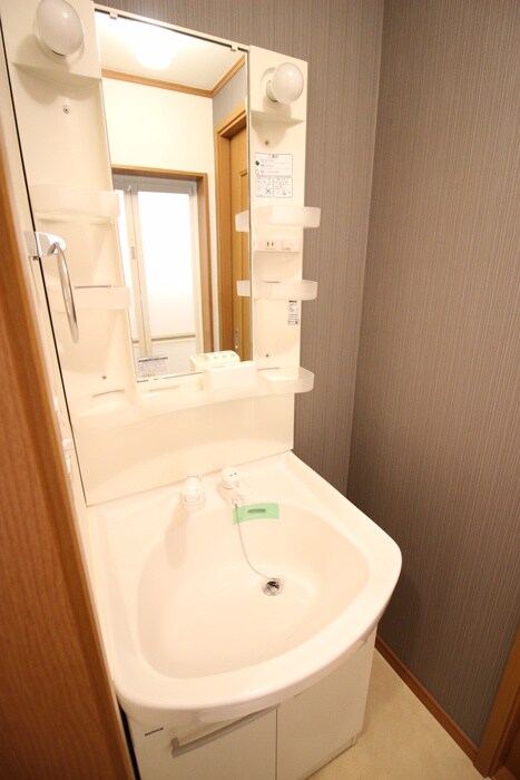 物件内観写真16　(洗面)