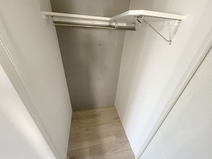 物件内観写真10　(収納)