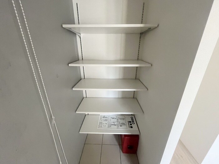 物件内観写真15　(靴箱)