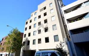 Ｙｏｙｏｇｉｕｅｈａｒａ１２８外観写真