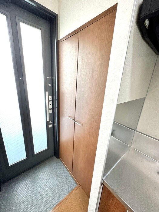 物件内観写真18　(靴箱)