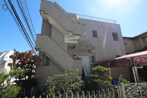谷上マンション外観写真