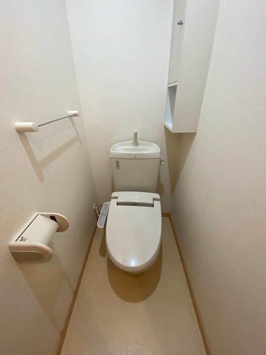 物件内観写真11　(トイレ)