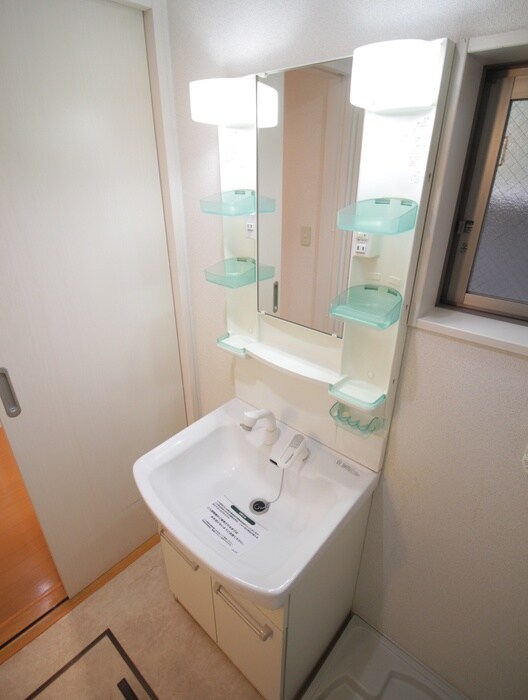 物件内観写真13　(洗面)