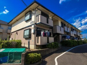 クレストコート外観写真