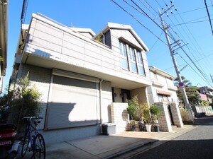 パークアベニュー桜丘外観写真