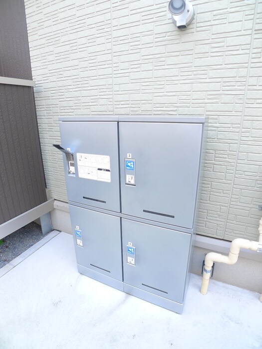 物件外観写真6　(建物設備)