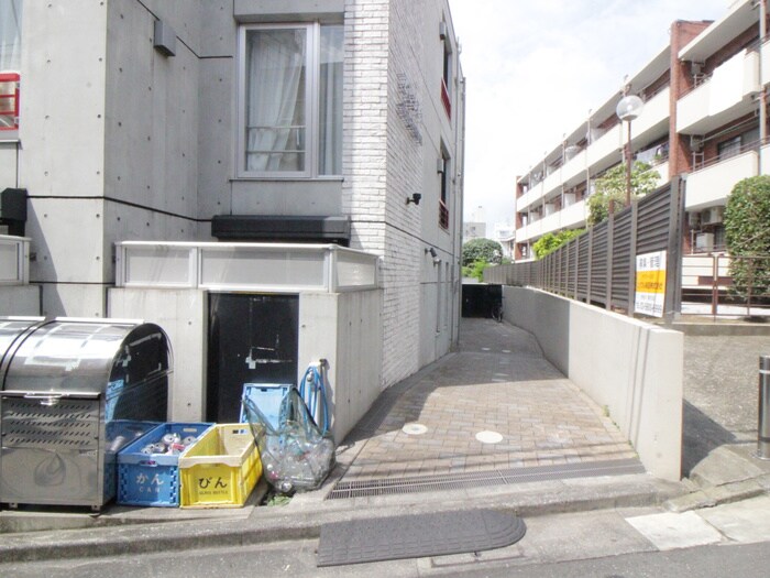 物件外観写真6　(外観写真)