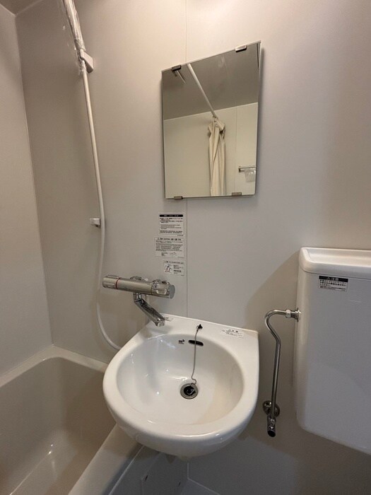 物件内観写真9　(洗面)