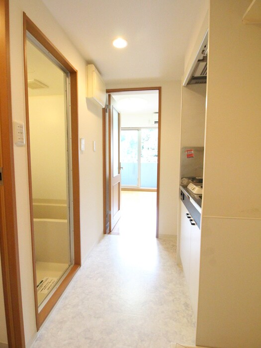 物件内観写真15　(廊下)