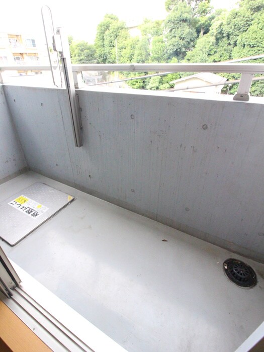 物件内観写真18　(玄関)