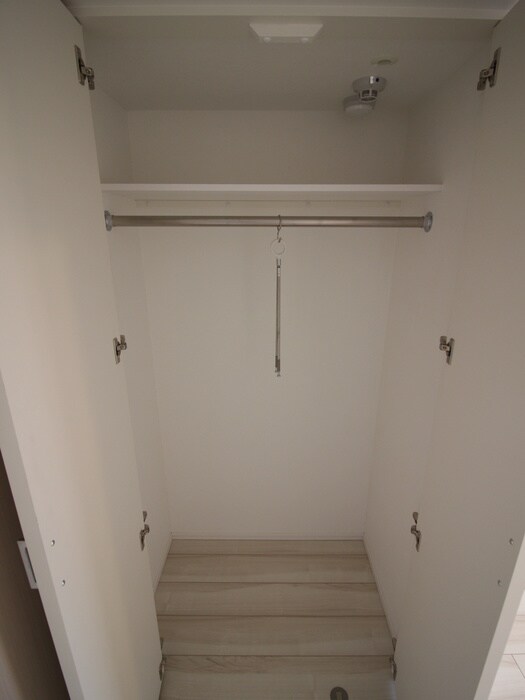 物件内観写真22　(収納)