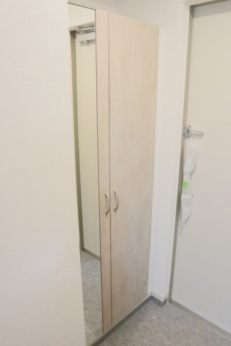 物件内観写真18　(靴箱)