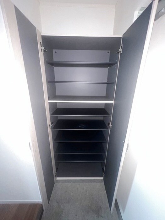 物件内観写真19　(靴箱)