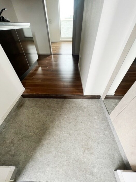 物件内観写真20　(玄関)