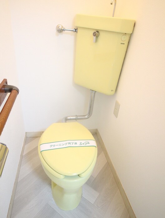 物件内観写真13　(トイレ)