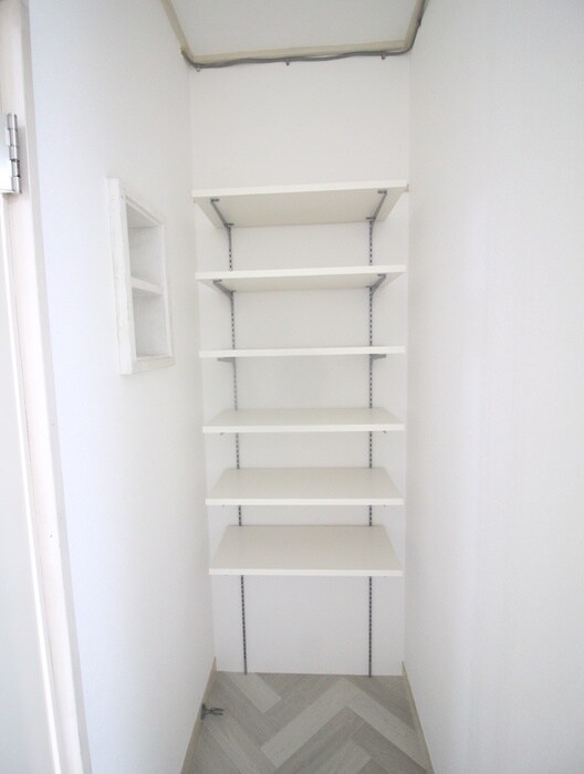 物件内観写真15　(収納)