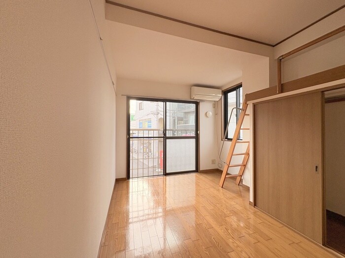 物件内観写真8　(収納)