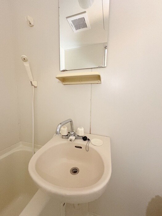 物件内観写真13　(洗面)