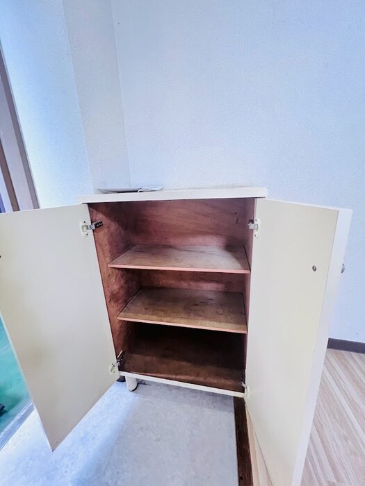 物件内観写真14　(靴箱)