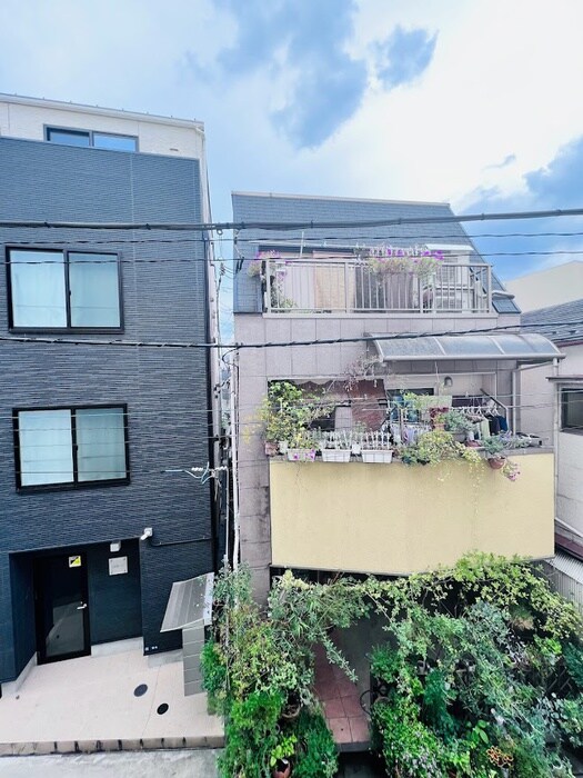 物件内観写真19　(室内からの展望)