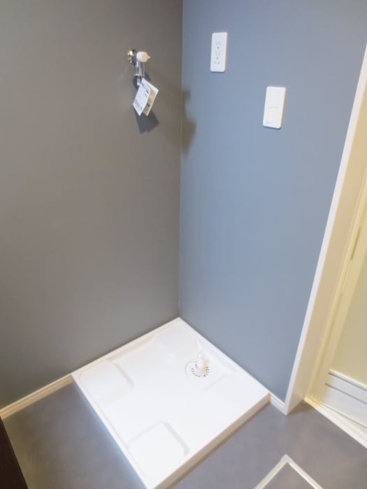 物件内観写真10　(洗濯機置場)