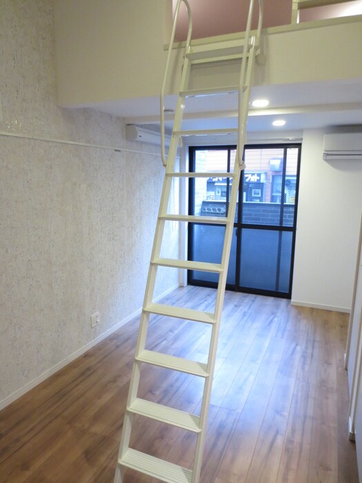 物件内観写真14　(居室)