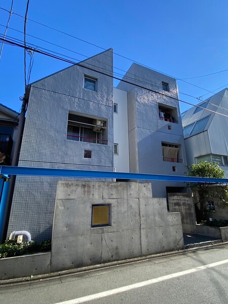 パインクレスト北沢外観写真