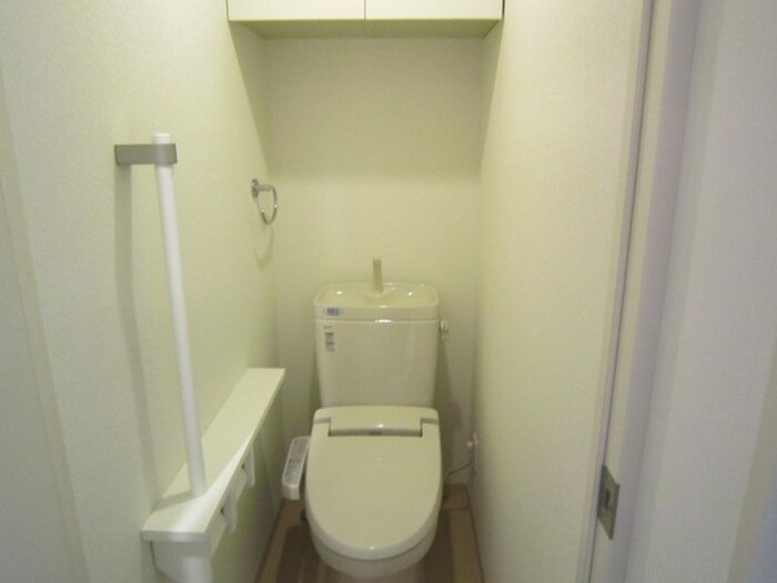 物件内観写真14　(トイレ)