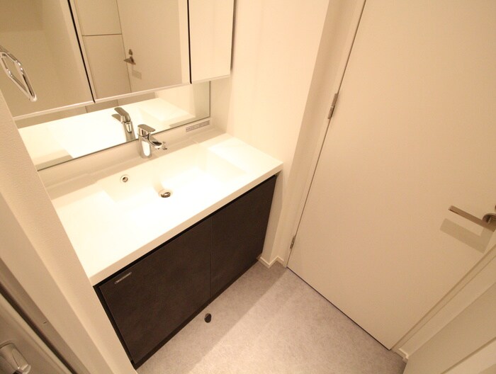 物件内観写真16　(洗面)