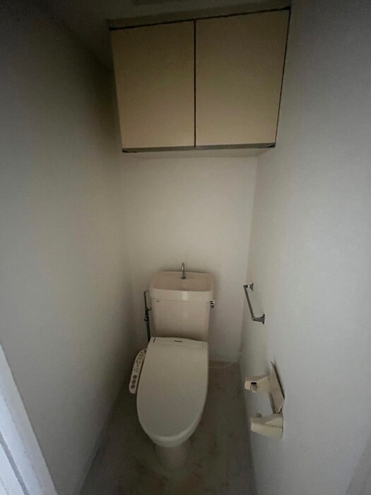 物件内観写真9　(トイレ)