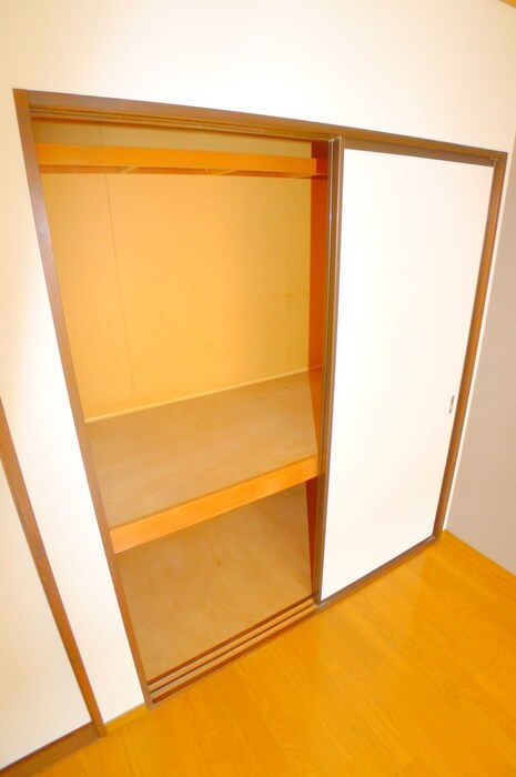 物件内観写真20　(収納)