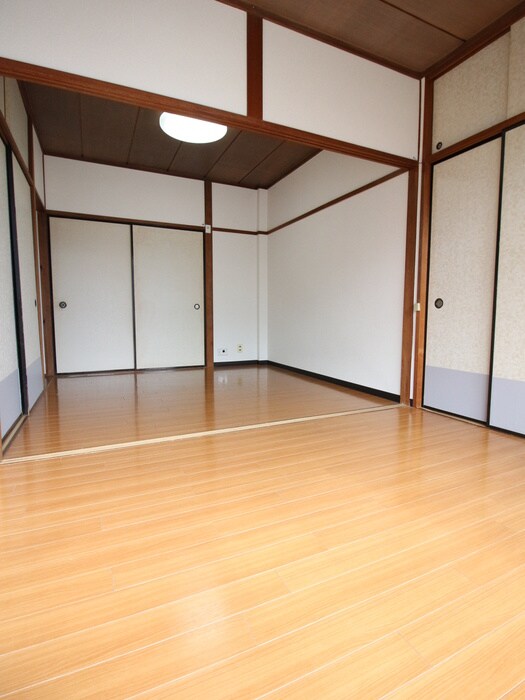 物件内観写真11　(居室)