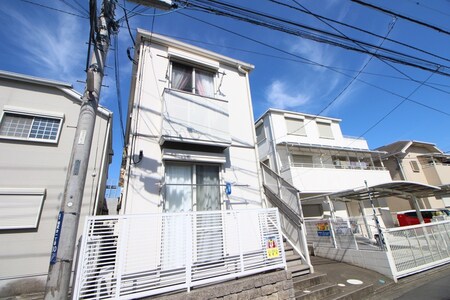 ア－バンパ－ク外観写真