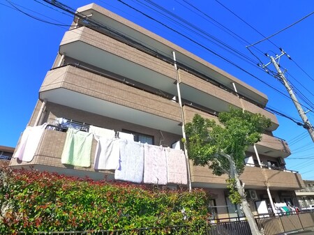 グレイスハイム市川外観写真