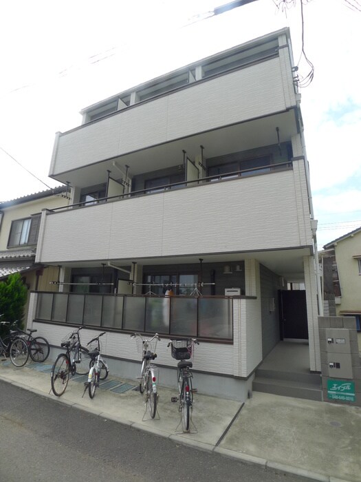 物件外観写真1　(外観写真)