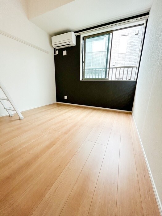 物件内観写真6　(居室)