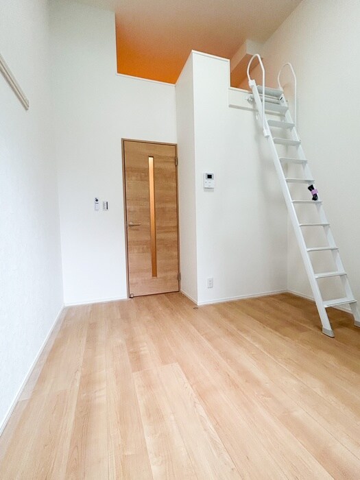 物件内観写真14　(ロフト)