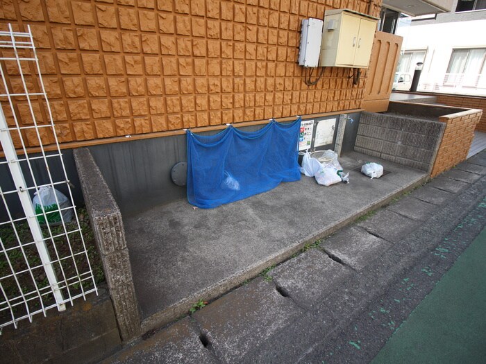 物件外観写真5　(建物設備)