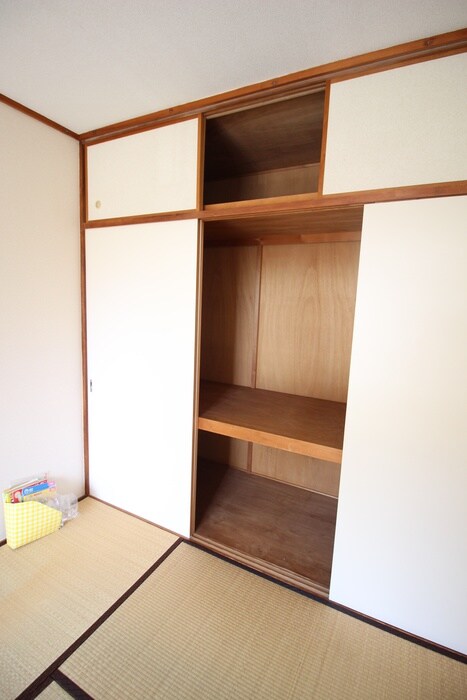 物件内観写真11　(収納)