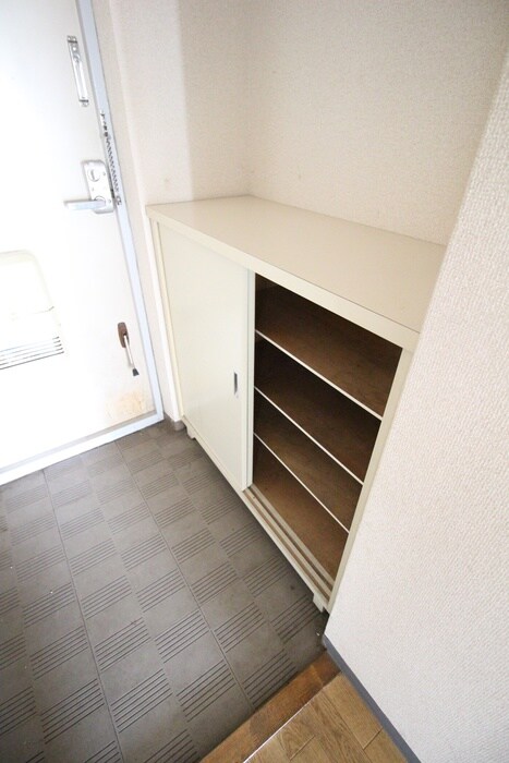 物件内観写真19　(靴箱)