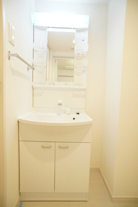 物件内観写真13　(洗面)