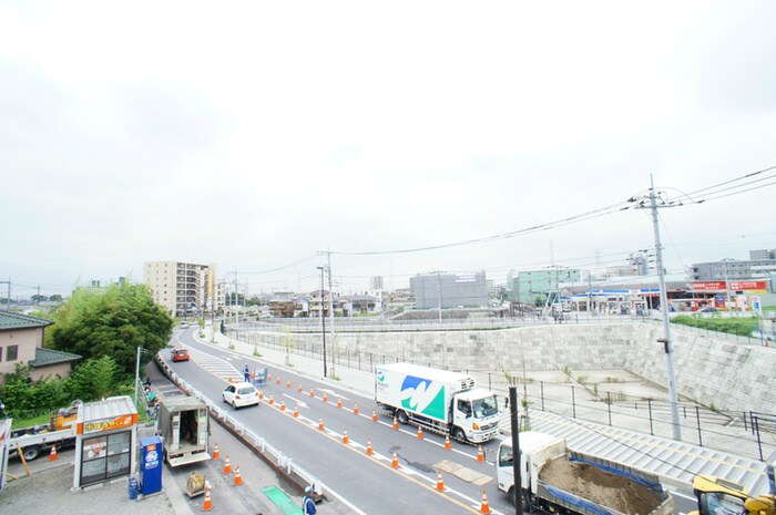 物件内観写真17　(室内からの展望)