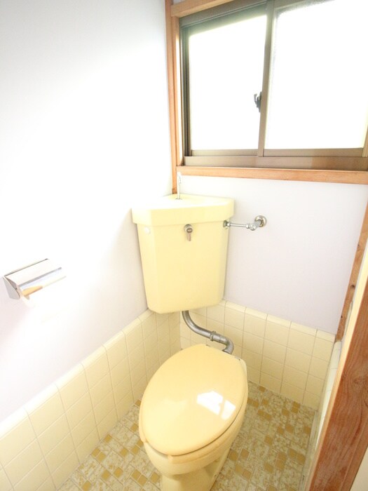 物件内観写真13　(トイレ)