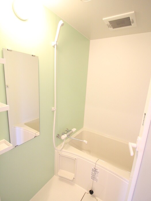 物件内観写真13　(バス／シャワールーム等)
