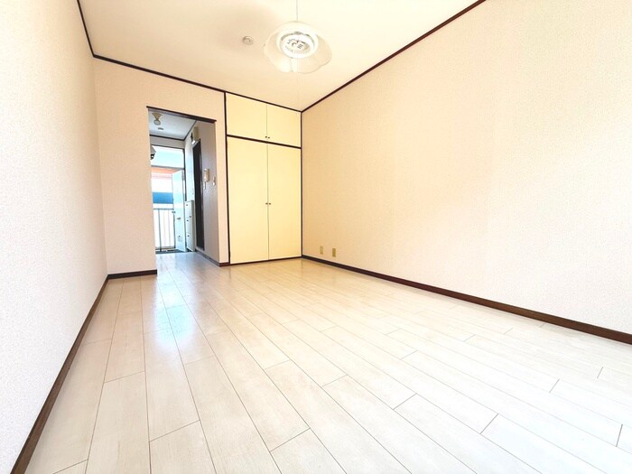 物件内観写真17　(居室)